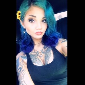 Meet your Posher, Tabitha